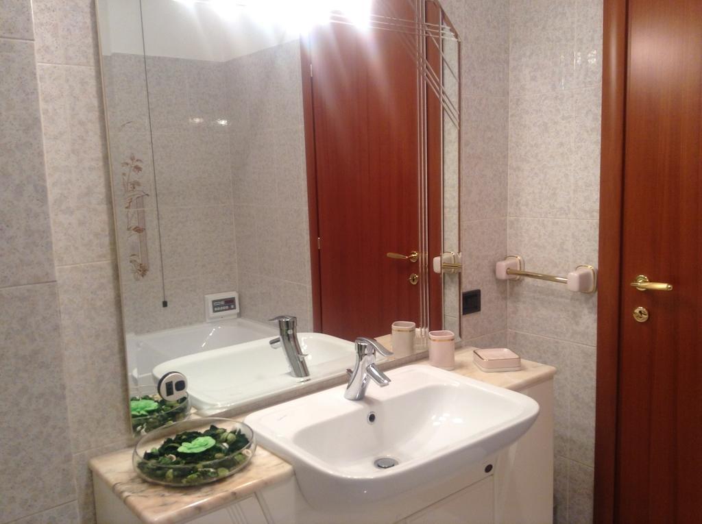 B&B Humana Rozzano Exteriér fotografie